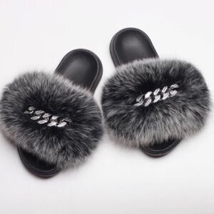Stylish Black and Gray Fur Slides size 7